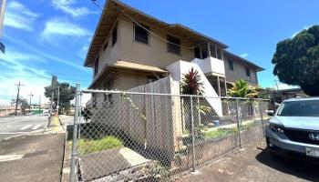 145 Lehua Street Wahiawa - Multi-family - photo 4 of 12