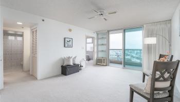 1450 Young St condo # 2402, Honolulu, Hawaii - photo 1 of 1