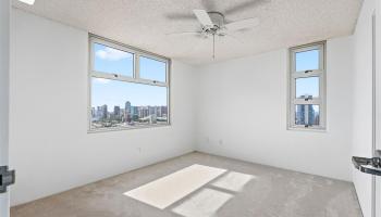 1450 Young St condo # 2701, Honolulu, Hawaii - photo 6 of 20