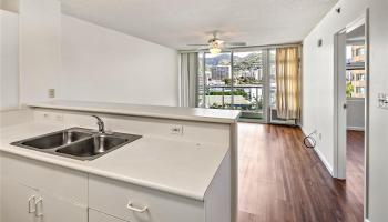 1450 Young St condo # 806, Honolulu, Hawaii - photo 1 of 25