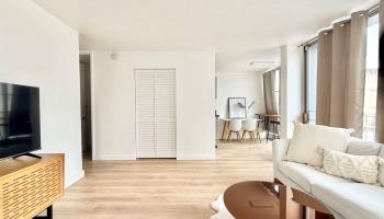 Victoria Mansions condo # A204, Honolulu, Hawaii - photo 1 of 12