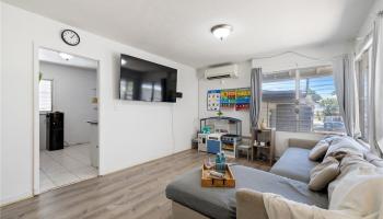 1457  Kokea Street Kapalama, Honolulu home - photo 2 of 22