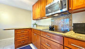 Queens Villa condo # 203, Honolulu, Hawaii - photo 2 of 22