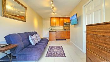 Queens Villa condo # 203, Honolulu, Hawaii - photo 6 of 22