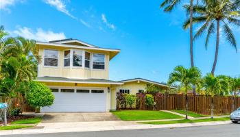 150 Alala Road Cntry Club Knoll, Kailua home - photo 1 of 25 150 Alala Road Cntry Club Knoll, Kailua home - photo 1 of 25