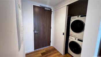 1500 Rycroft Street Honolulu - Rental - photo 5 of 8