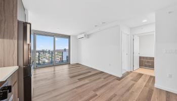 1500 Rycroft St Honolulu - Rental - photo 2 of 25