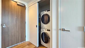 The Park on Keeaumoku condo # 3016R, Honolulu, Hawaii - photo 6 of 25