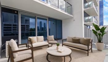 The Park on Keeaumoku condo # 310R, Honolulu, Hawaii - photo 2 of 21