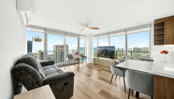 1500 Rycroft Street Honolulu - Rental - photo 1 of 25