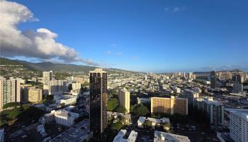 1500 Rycroft St Honolulu - Rental - photo 2 of 13