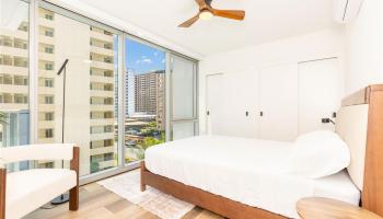 The Park on Keeaumoku condo # 407R, Honolulu, Hawaii - photo 6 of 21