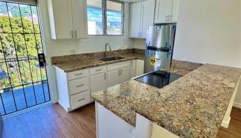 Makiki Palms condo # 303B, Honolulu, Hawaii - photo 2 of 8