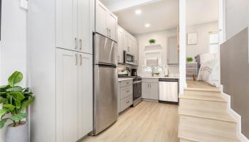 1508 Kewalo St Honolulu - Rental - photo 4 of 16