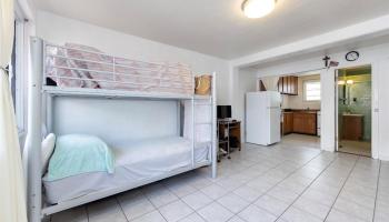 Ohana Kewalo condo # 203A, Honolulu, Hawaii - photo 4 of 9