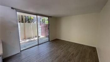 1508 Pensacola St Honolulu - Rental - photo 2 of 8