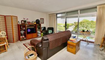 Queen Emma Gardens condo # 338, Honolulu, Hawaii - photo 5 of 25