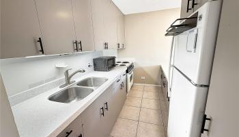 Queen Emma Gardens condo # 429, Honolulu, Hawaii - photo 3 of 23