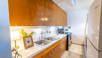 Queen Emma Gardens condo # 625, Honolulu, Hawaii - photo 2 of 16