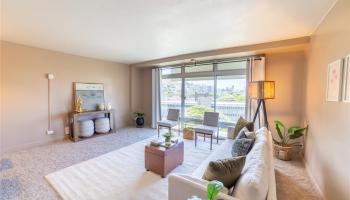 Queen Emma Gardens condo # 625, Honolulu, Hawaii - photo 4 of 16