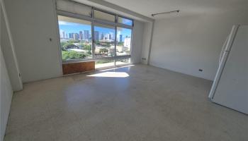 Queen Emma Gardens condo # 935, Honolulu, Hawaii - photo 5 of 13
