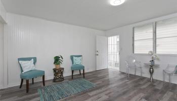 Punahou Surf condo # B-4, Honolulu, Hawaii - photo 5 of 14