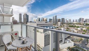 The Park on Keeaumoku condo # 1604, Honolulu, Hawaii - photo 2 of 25