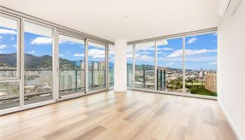 The Park on Keeaumoku condo # 2211, Honolulu, Hawaii - photo 2 of 25