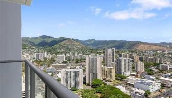 The Park on Keeaumoku condo # 3807, Honolulu, Hawaii - photo 3 of 25