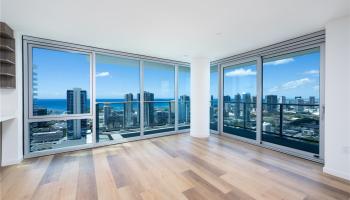 The Park on Keeaumoku condo # 3900, Honolulu, Hawaii - photo 1 of 19