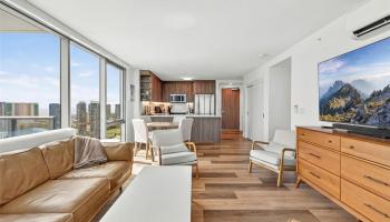 The Park on Keeaumoku condo # 4101, Honolulu, Hawaii - photo 4 of 24