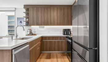 The Park on Keeaumoku condo # 4101, Honolulu, Hawaii - photo 6 of 24