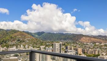 The Park on Keeaumoku condo # 4407, Honolulu, Hawaii - photo 3 of 23