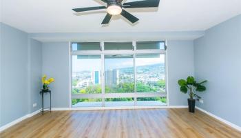 Queen Emma Gardens condo # 2054, Honolulu, Hawaii - photo 5 of 24