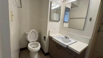 Sky Tower Apts condo # 1003, Honolulu, Hawaii - photo 5 of 16