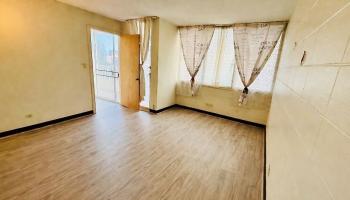 Sky Tower Apts condo # 204, Honolulu, Hawaii - photo 5 of 23