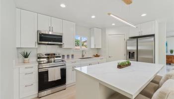 1516  Iao Lane Kapalama, Honolulu home - photo 2 of 25