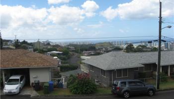 1516 Paina St Alewa Heights, Honolulu home - photo 5 of 14