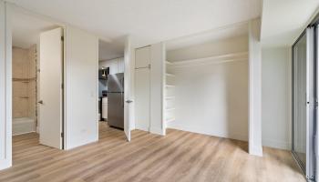 Westview Plaza condo # 302, Honolulu, Hawaii - photo 5 of 19