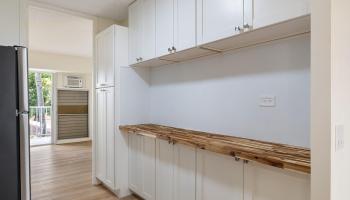 Westview Plaza condo # 302, Honolulu, Hawaii - photo 5 of 16