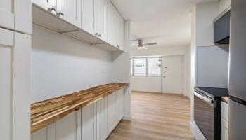 Westview Plaza condo # 302, Honolulu, Hawaii - photo 6 of 16