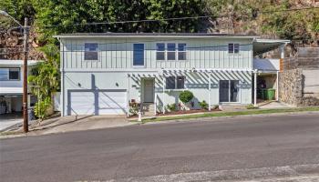 1518  Ala Lani Street Moanalua Valley, Honolulu home - photo 3 of 24