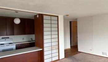 Queen Emma Gardens condo # 1042, Honolulu, Hawaii - photo 5 of 16 Queen Emma Gardens condo # 1042, Honolulu, Hawaii - photo 5 of 16