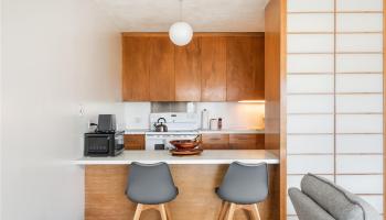 Queen Emma Gardens condo # 1045, Honolulu, Hawaii - photo 4 of 15