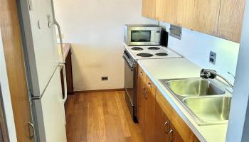 Queen Emma Gardens condo # 1641, Honolulu, Hawaii - photo 4 of 13