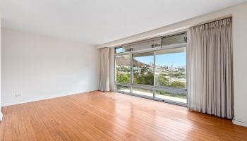 Queen Emma Gardens condo # 947, Honolulu, Hawaii - photo 5 of 25