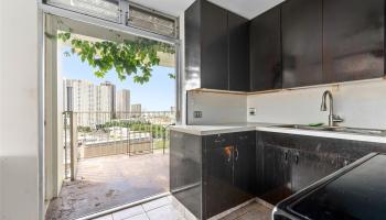 Queen Emma Gardens condo # 947, Honolulu, Hawaii - photo 6 of 25