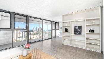 Kamaaina condo # 802, Honolulu, Hawaii - photo 1 of 21