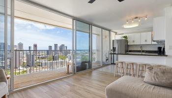 Kamaaina condo # 902, Honolulu, Hawaii - photo 4 of 25 Kamaaina condo # 902, Honolulu, Hawaii - photo 4 of 25