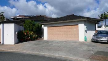 1521 Ala Ulike Pl Lakeside, Honolulu home - photo 3 of 10 1521 Ala Ulike Pl Lakeside, Honolulu home - photo 3 of 10